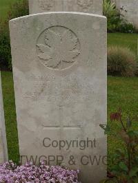 Etaples Military Cemetery - Atherton, J